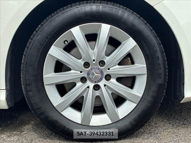 Mercedes Benz A-CLASS 2016-07 8743752-24