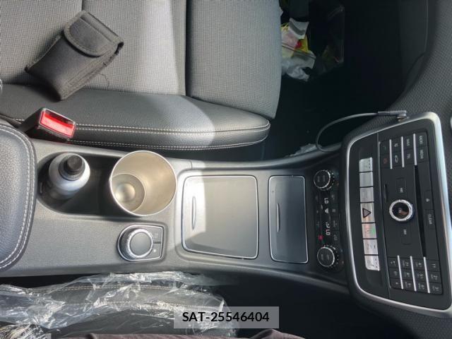 Mercedes Benz A-CLASS 2018-03 8743751-17