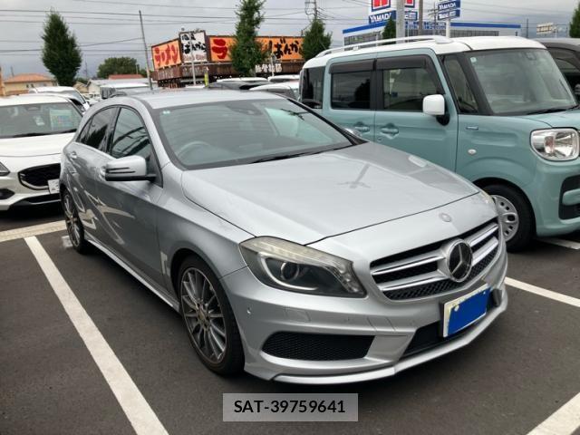 Mercedes Benz A-CLASS 2014-03 8743753-1