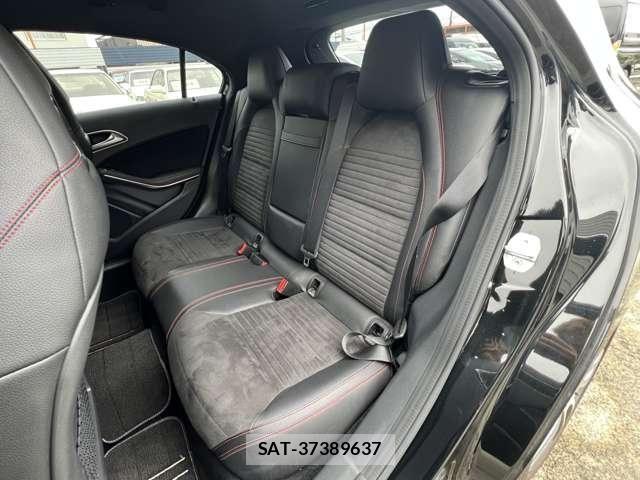 Mercedes Benz A-CLASS 2015-11 8743754-12