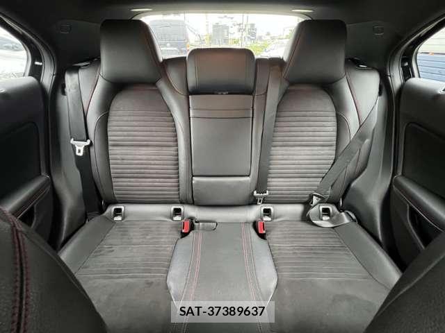 Mercedes Benz A-CLASS 2015-11 8743754-15