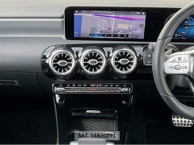 Mercedes Benz A-CLASS 2019-01 8743747-3