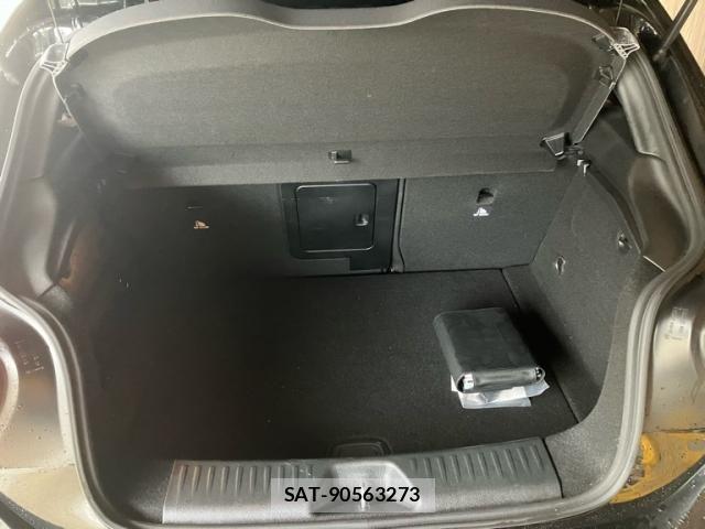 Mercedes Benz A-CLASS 2014-06 8780967-7