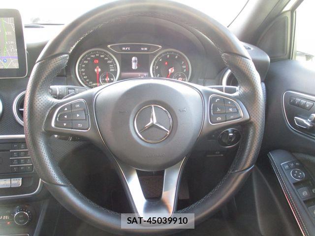 Mercedes Benz A-CLASS 2016-10 8780968-16