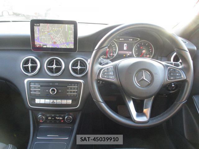 Mercedes Benz A-CLASS 2016-10 8780968-1