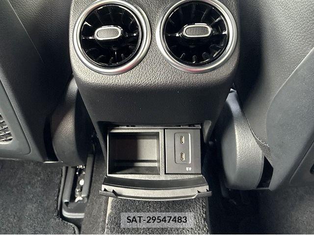 Mercedes Benz A-CLASS 2020-01 8796593-28