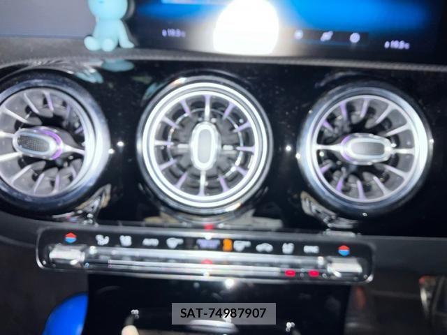 Mercedes Benz A-CLASS 2019-09 8796594-19