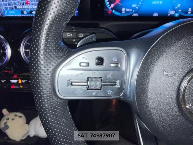 Mercedes Benz A-CLASS 2019-09 8796594-21