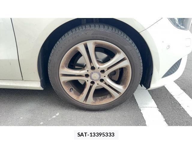 Mercedes Benz A-CLASS 2015-03 8830205-12