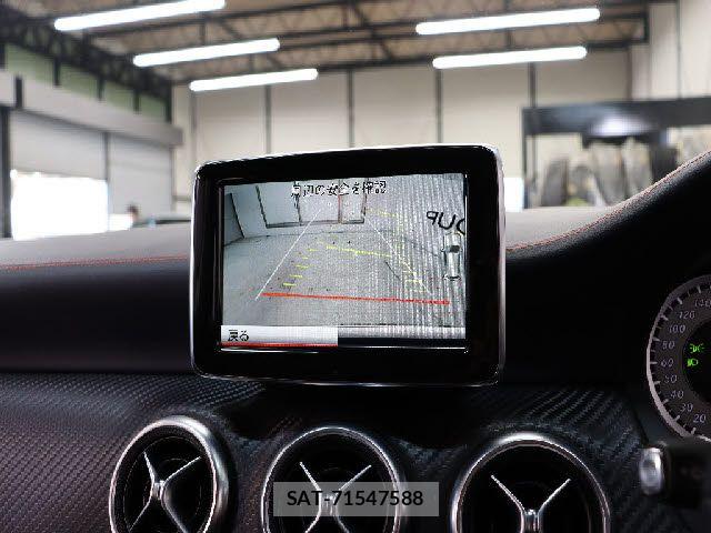 Mercedes Benz A-CLASS 2014-06 8830204-17