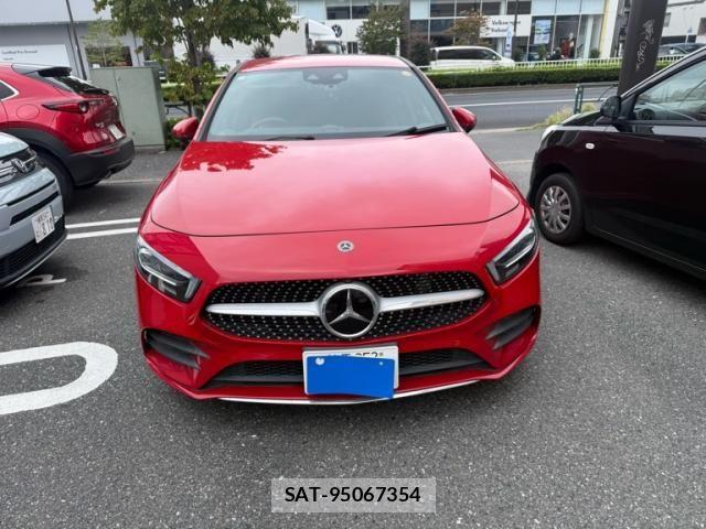 Mercedes Benz A-CLASS 2019-12 8830203-0