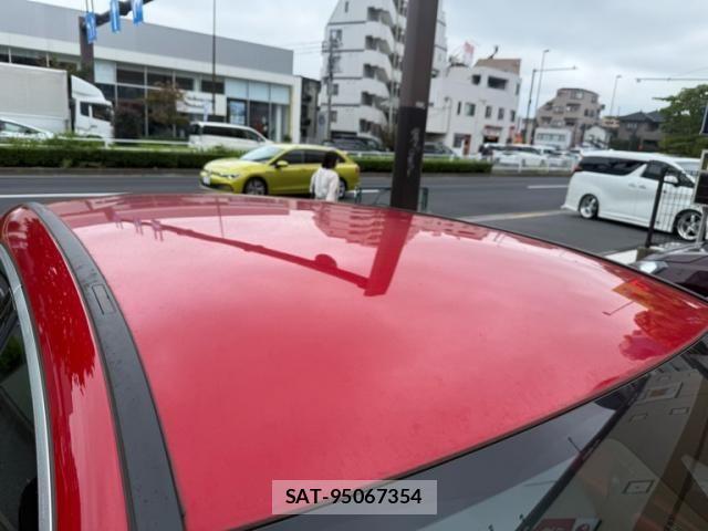 Mercedes Benz A-CLASS 2019-12 8830203-3