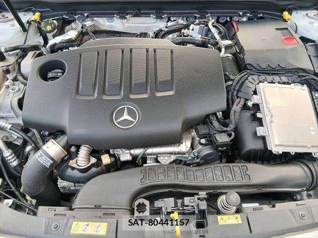 Mercedes Benz A-CLASS 2021-08 8830202-27