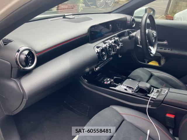 Mercedes Benz A-CLASS 2020-02 8849739-10