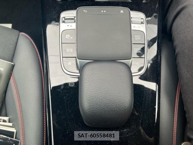 Mercedes Benz A-CLASS 2020-02 8849739-22