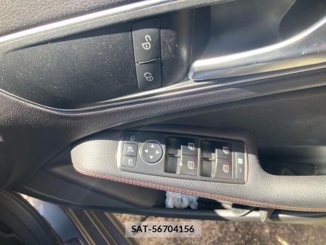Mercedes Benz A-CLASS 2013-10 8849743-24