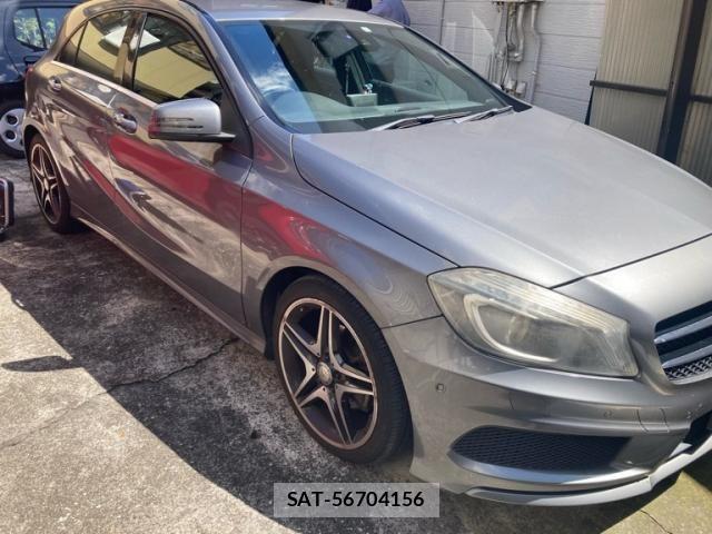 Mercedes Benz A-CLASS 2013-10 8849743-2