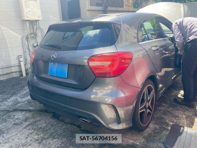 Mercedes Benz A-CLASS 2013-10 8849743-6