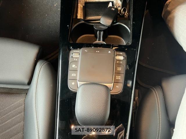 Mercedes Benz A-CLASS 2020-04 8871408-20