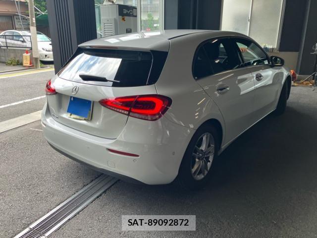 Mercedes Benz A-CLASS 2020-04 8871408-5