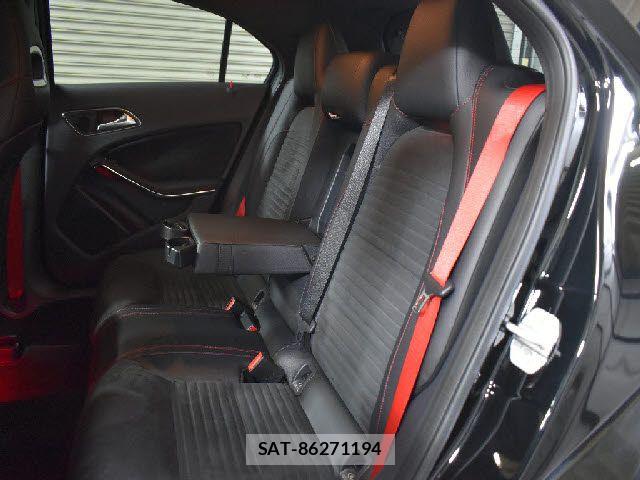 Mercedes Benz A-CLASS 2015-01 8871411-16
