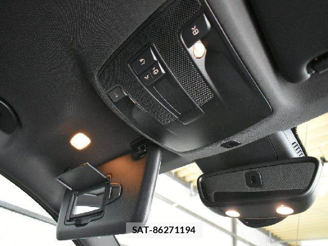 Mercedes Benz A-CLASS 2015-01 8871411-21