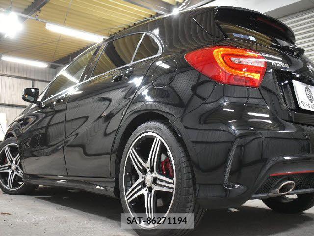 Mercedes Benz A-CLASS 2015-01 8871411-23