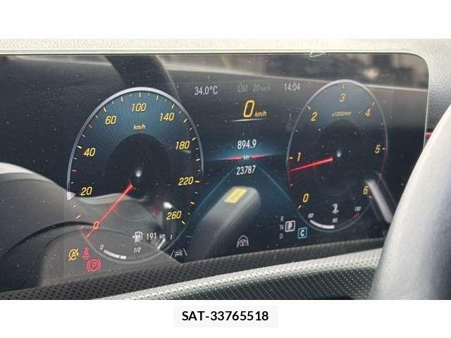 Mercedes Benz A-CLASS 2019-07 8880680-13