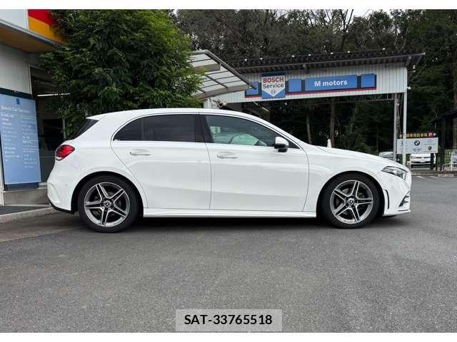 Mercedes Benz A-CLASS 2019-07 8880680-2
