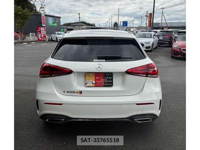 Mercedes Benz A-CLASS 2019-07 8880680-4
