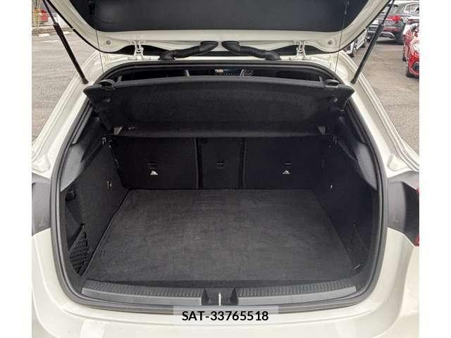 Mercedes Benz A-CLASS 2019-07 8880680-5
