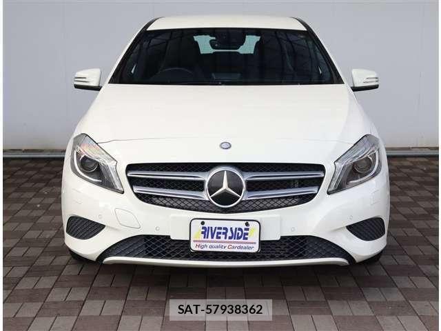 Mercedes Benz A-CLASS 2014-07 8880683-14