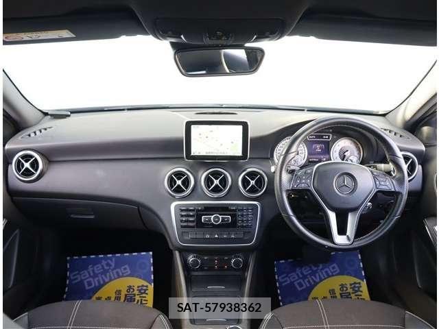 Mercedes Benz A-CLASS 2014-07 8880683-1