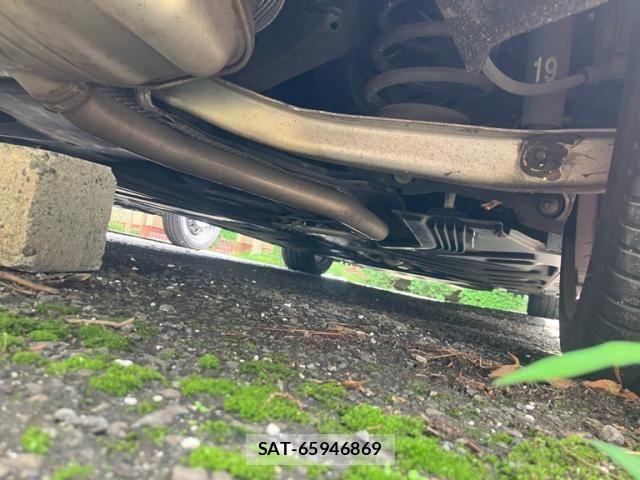 Mercedes Benz A-CLASS 2014-12 8880684-9