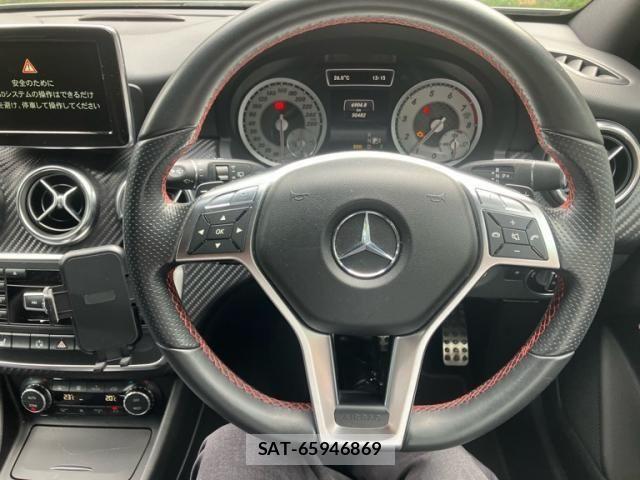 Mercedes Benz A-CLASS 2014-12 8880684-17
