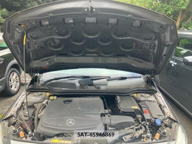 Mercedes Benz A-CLASS 2014-12 8880684-23