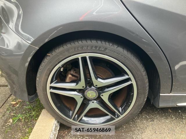 Mercedes Benz A-CLASS 2014-12 8880684-5