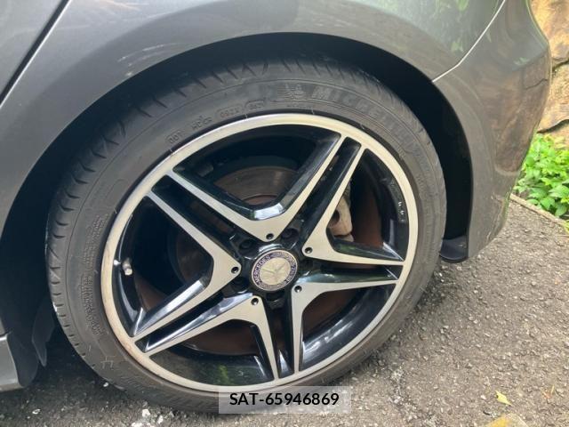 Mercedes Benz A-CLASS 2014-12 8880684-8