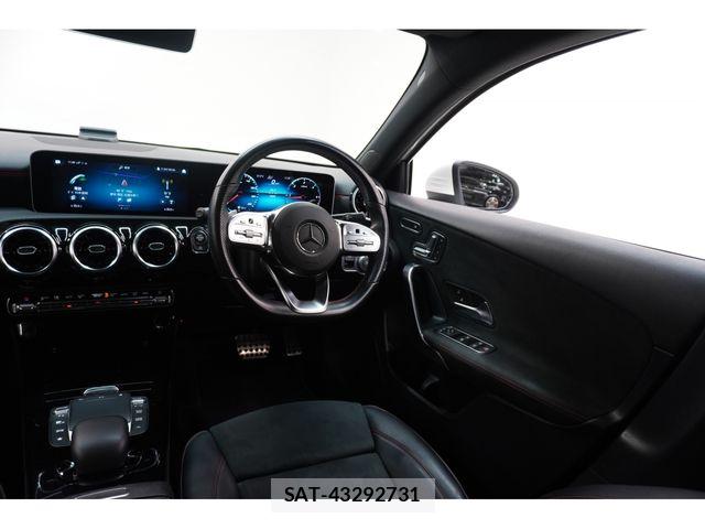 Mercedes Benz A-CLASS 2020-08 8883889-13
