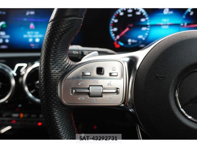 Mercedes Benz A-CLASS 2020-08 8883889-14