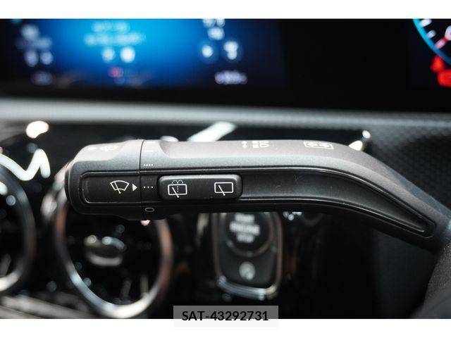 Mercedes Benz A-CLASS 2020-08 8883889-16