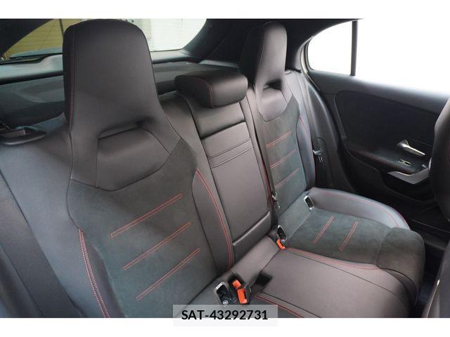 Mercedes Benz A-CLASS 2020-08 8883889-23