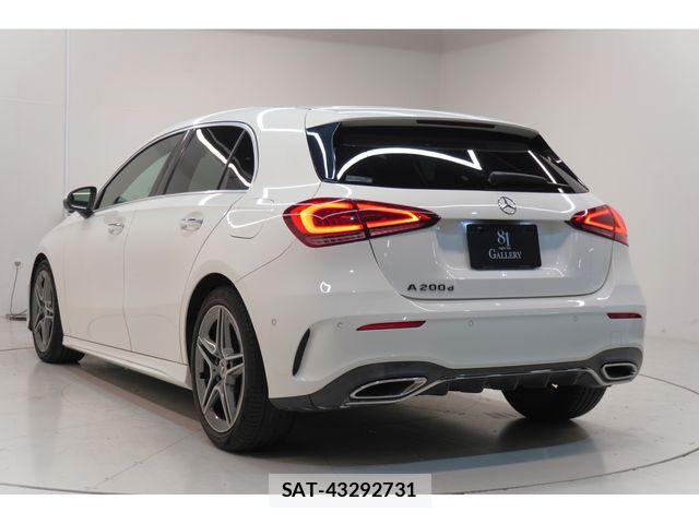 Mercedes Benz A-CLASS 2020-08 8883889-5
