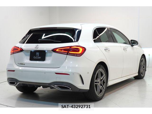 Mercedes Benz A-CLASS 2020-08 8883889-7