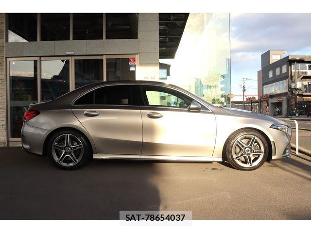 Mercedes Benz A-CLASS 2019-09 3378850-3