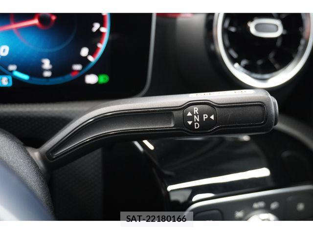 Mercedes Benz A-CLASS 2021-02 3675563-14