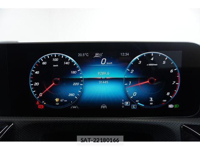 Mercedes Benz A-CLASS 2021-02 3675563-15