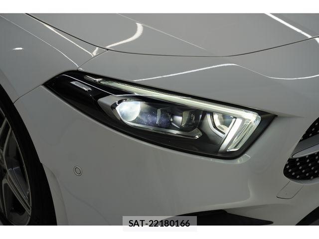 Mercedes Benz A-CLASS 2021-02 3675563-22