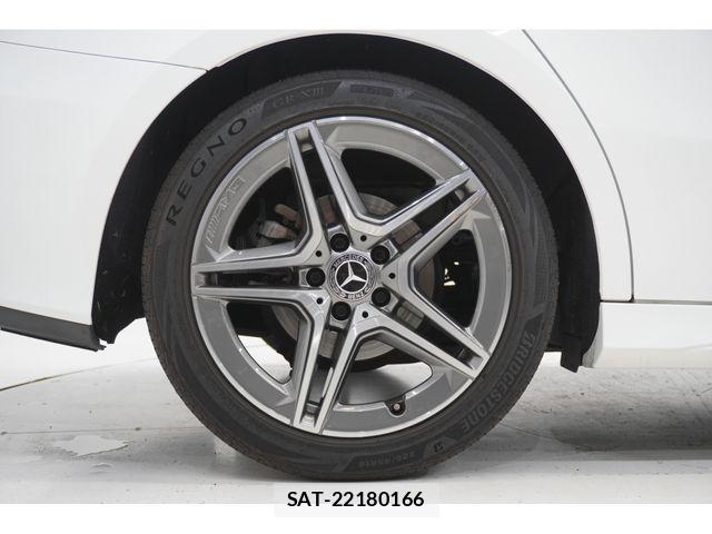 Mercedes Benz A-CLASS 2021-02 3675563-8