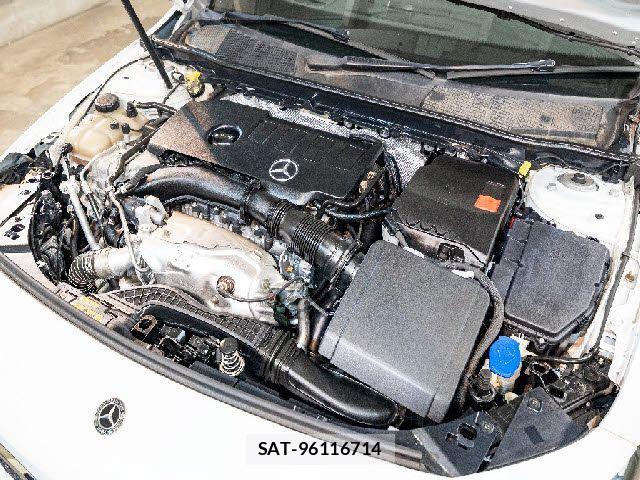 Mercedes Benz A-CLASS 2021-02 3675567-10